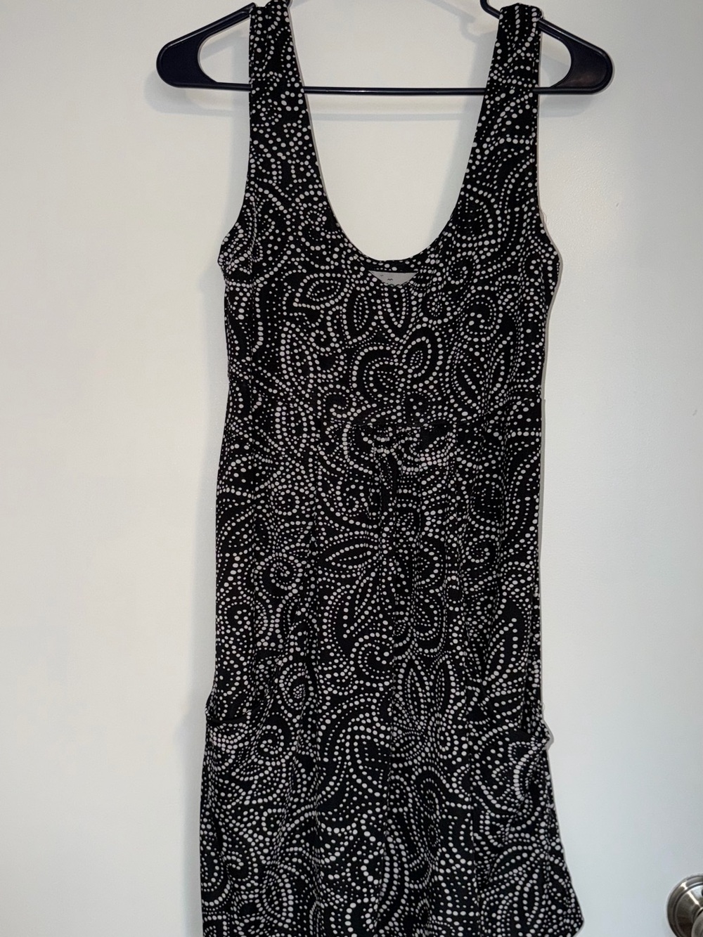 Women’s Black & White Scoop-Neck Swim Coverup Dress